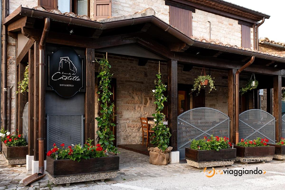 Locanda Del Castello Frontone Exterior foto
